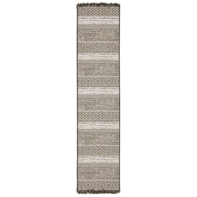 Gillian 1622E Beige/ Black Ultimate Performance Area Rug - 1'10" x 7'6"
